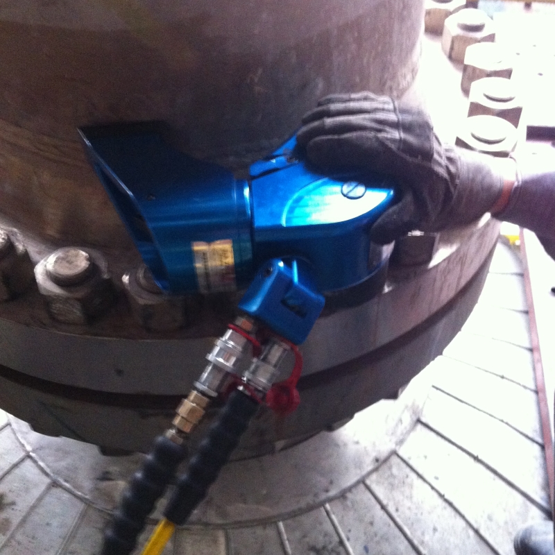 Llave dinamométrica hidráulica de perno métrico RTA